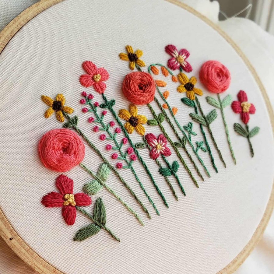 Cours broderie couronne de fleurs